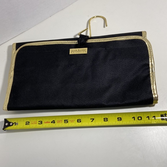 Joan Rivers Collection Hanging Storage Bag - Picture 6 of 7